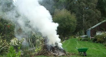Le brûlage des déchets verts est interdit